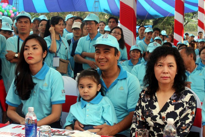 Triệu bước chân, vạn tấm lòng - ảnh 7